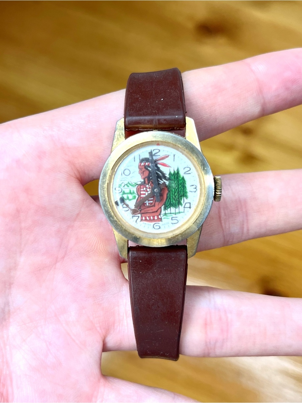 Vintage Native American Indian Hatchet Swiss Made Watch Brown Band 14 mm